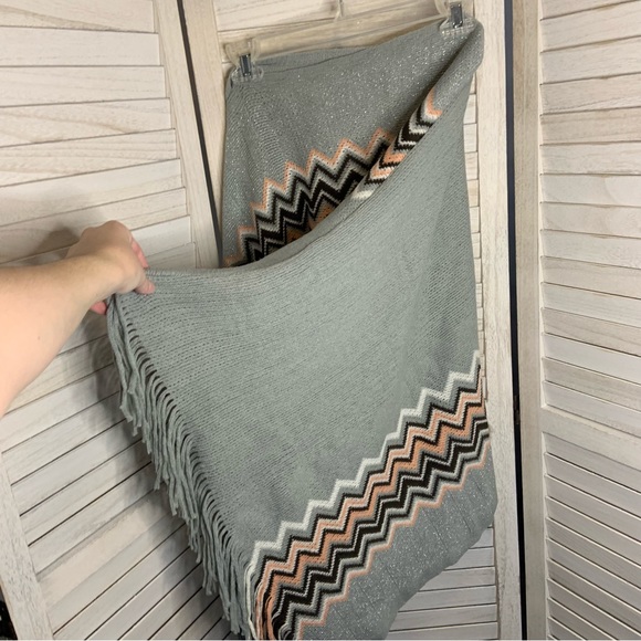 Jade Chevron Print Metallic Light Gray Brown and Pink Fringe Winter Poncho - Picture 7 of 12